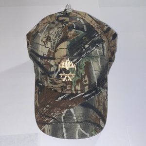 Camo Super Flauge Game baseball cap